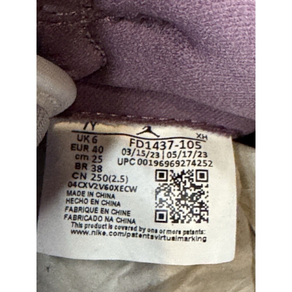 Nike Air Jordan 1 Retro High OG Purple/White FD1437-105 size 7Y - Picture 4 of 6